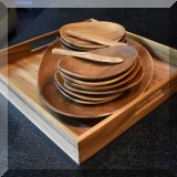 K09. Teak dish set with tray 